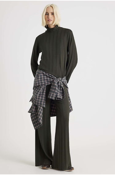Green Cosy Wide Ribbed Top