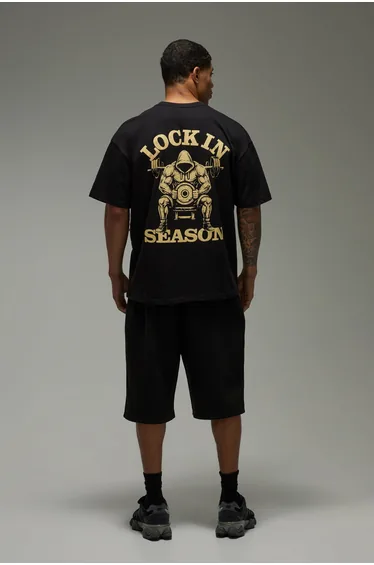 Active Lock In Season Oversized T-Shirt - black