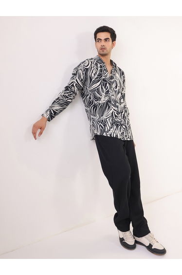 Men Printed Relaxed Fit Rayon Shirt