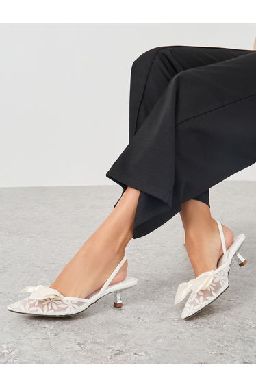 Floral Design Bow Trim Kitten Heel Slingback Shoes