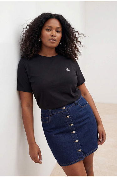Black Crew Neck Embroidery Detailed Regular Fit Plus Size T-Shirt