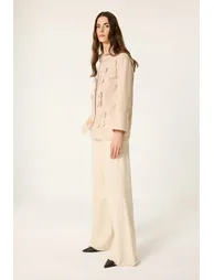 قميص بيج بطبعة مخططة بأكمام طويلة - 1