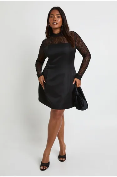 فستان بوهو أسود قصير على شكل حرف A - للمقاسات الكبيرة