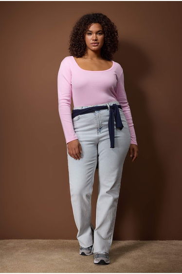 Pink u-neck knitted plus size blouse
