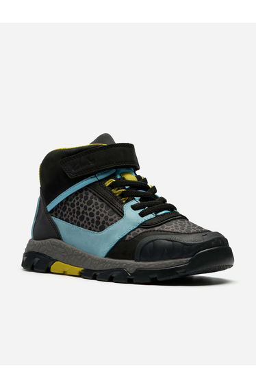 Clarks Boys Steggy2 Trainers in Grey