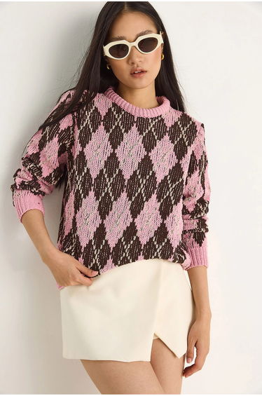 LUCCI Women’s Crew Neck Knitted Sweater with Diamond Pattern