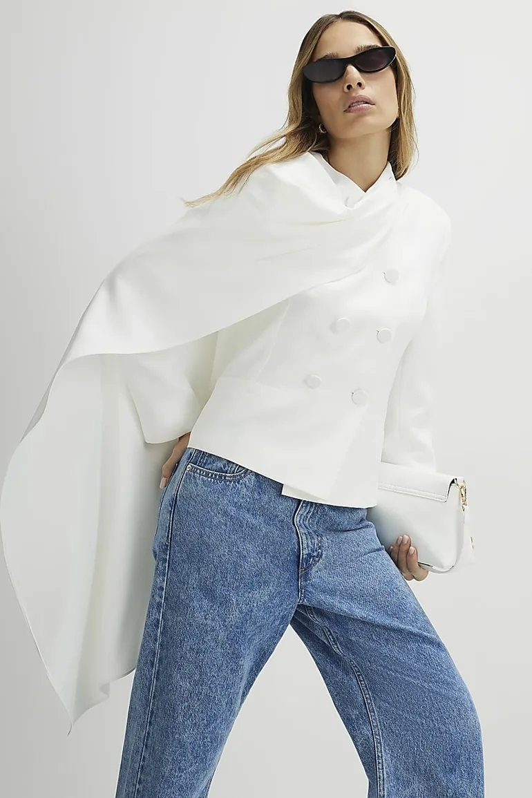 بليزر كاب قصير بأكمام طويلة - أبيض