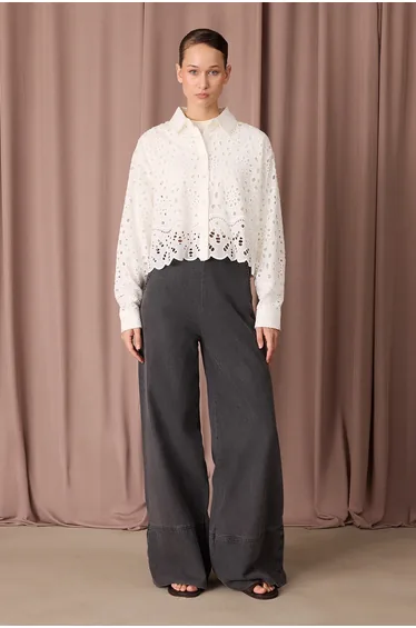 FISTO CROP SHIRT