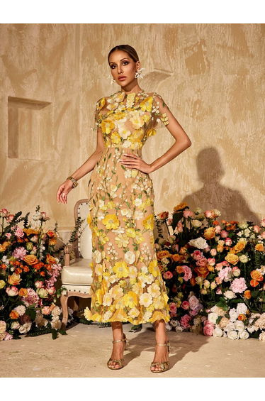 Alirio Embroidered Flower Midi Dress