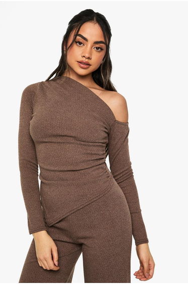RIB ASYM NECKLINE RUCHED LONG SLEEVE TOP - chocolate
