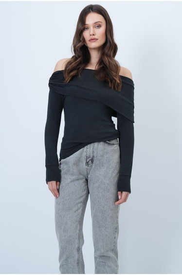 Women's Smoked Madonna Collar Shoulder Detail Knitted