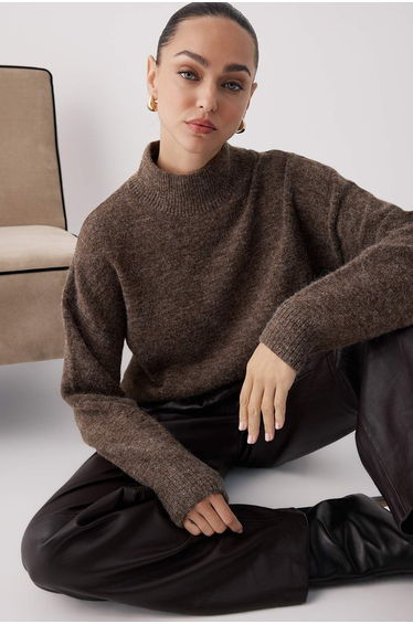 Mink Alpaca Wool Blend Premium/Special Yarn Wide Pattern Basic Knitwear Sweater