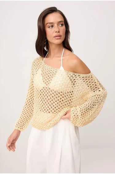 Gold Sequin Yarn a Lace-Like Knit Boat Neck Knitwear Sweater