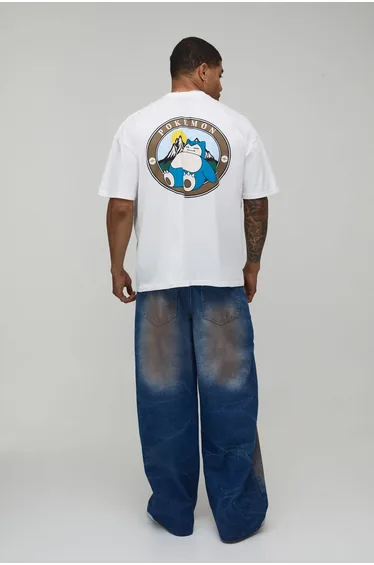 Oversized Pokemon Snorlax License Printed T-Shirt - white