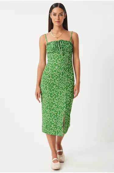 فستان محبوك بفتحة بطبعة أزهار لون أخضر و أبيض