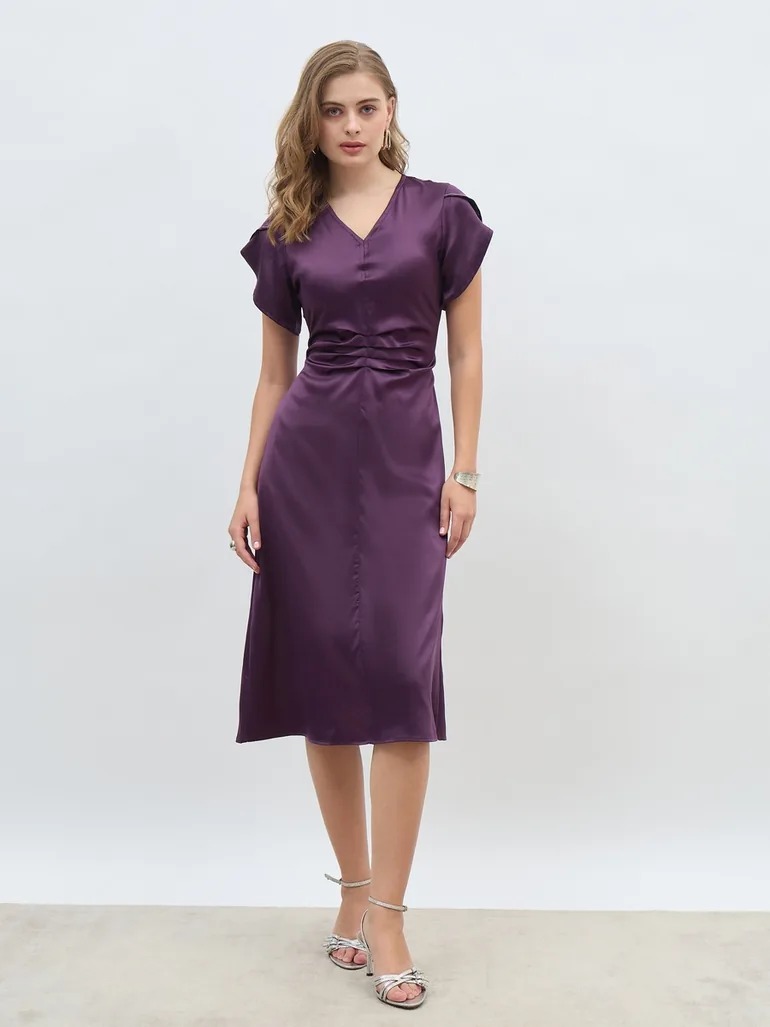 Women Purple Solid Petal Sleeves A-Line Midi Dress Styli Purple : Day  Dresses : VogaCloset Oman
