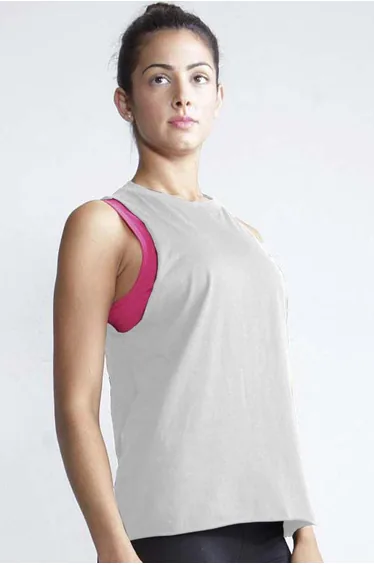 بلوزة/ فيست نسائي بياقة عالية بدون أكمام