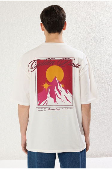 Ecru Oversize/Wide Cut Mountain Ridge Printed 100% Cotton T-Shirt
