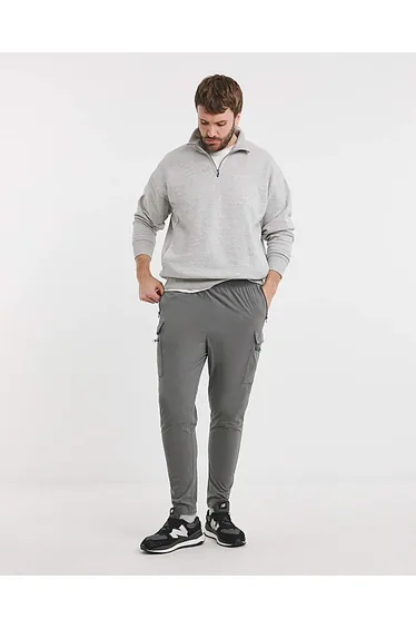 Tech Tapered Fit Pocket Cargo