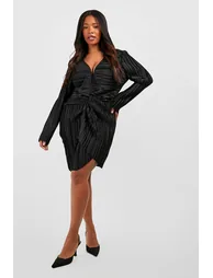 Plus Wide Plisse Twist Front Wrap Dress - black