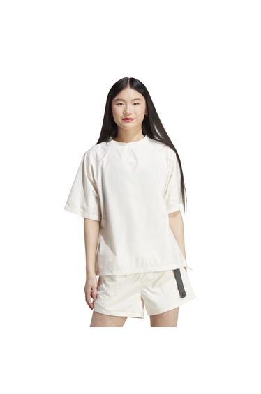 City Escape Loose-Fit T-Shirt