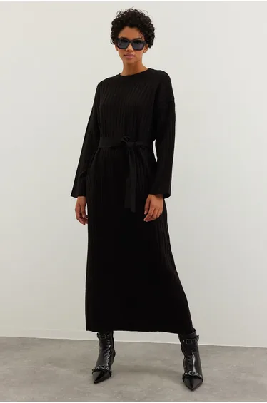Black Column Maxi Jumper Dress with Long Sleeve