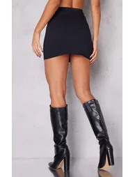تنورة قصيرة إستريتش بخصر عالي لون أسود - 2