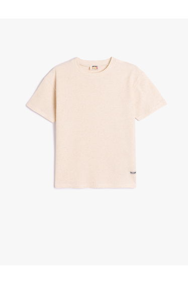 Basic T-Shirt
