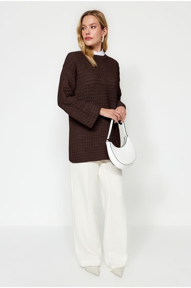 Brown openwork knitwear