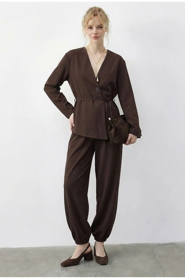 LUCCI Belt Detailed Blouse and Jogger Pants Two Pieces Set