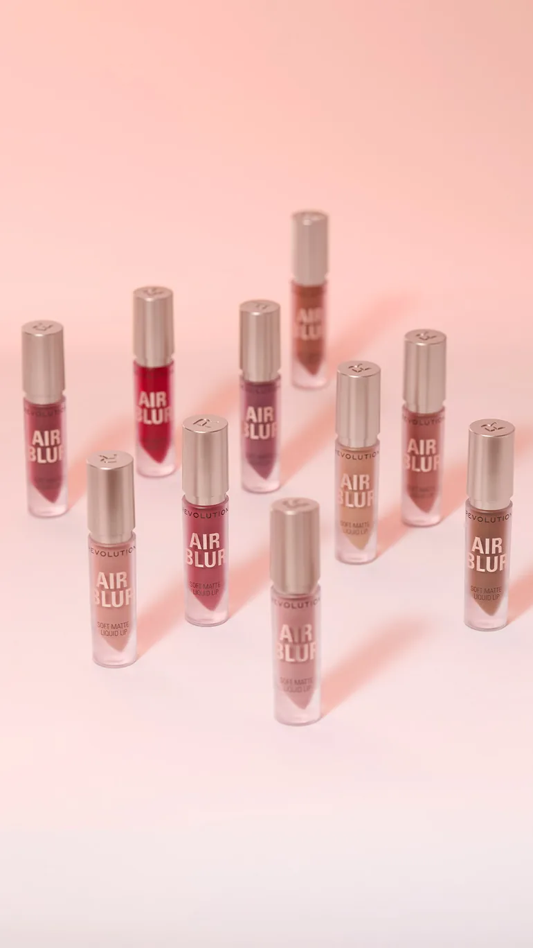 أحمر شفاه ميكاب ريفليوشن Dreamy - 4