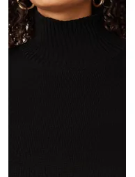 Plus Size Sweater - Black - Relaxed fit - 4