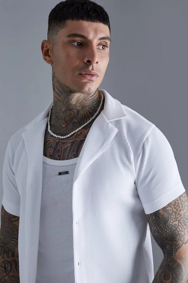 Pleated Muscle Fit Revere Shirt - 2