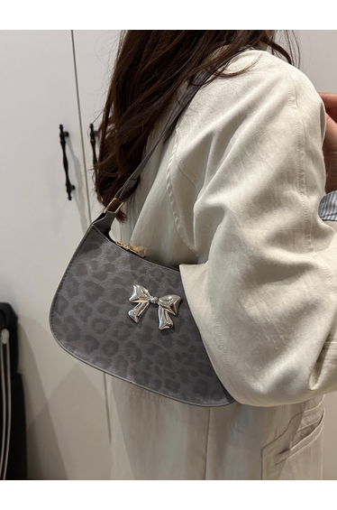 Leopard Print Bow Detail Shoulder Bag