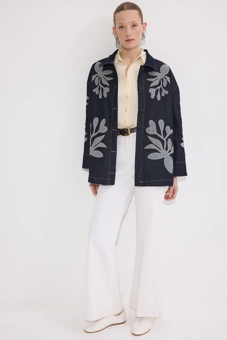 DENIM JACKET WITH EMBROIDERY