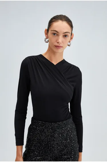 بودي سوت بثنيات