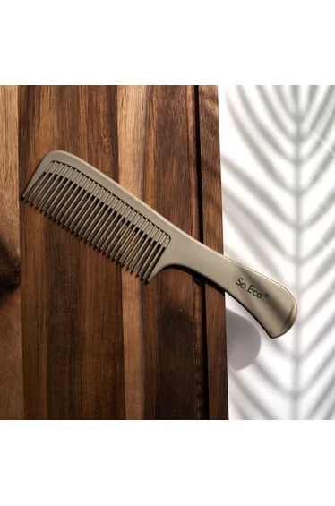 مشط تفكيك الشعر