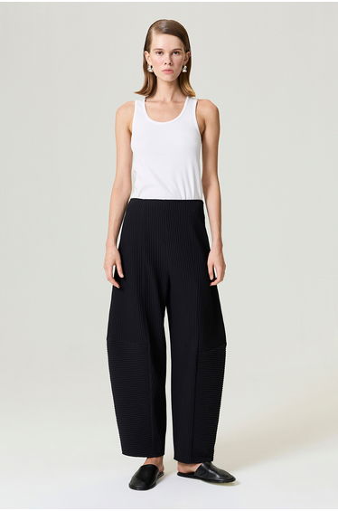 Ribbed Detail Pants