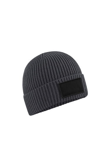 Beechfield Fashion Woven Patch Beanie - Graphite Grey/Black