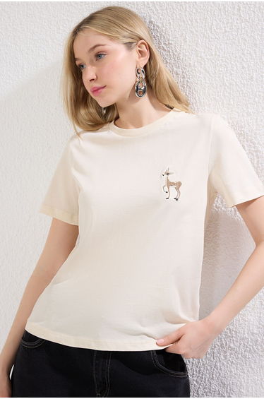 stone 100% Cotton Embroidered Regular Pattern Knitted T-Shirt
