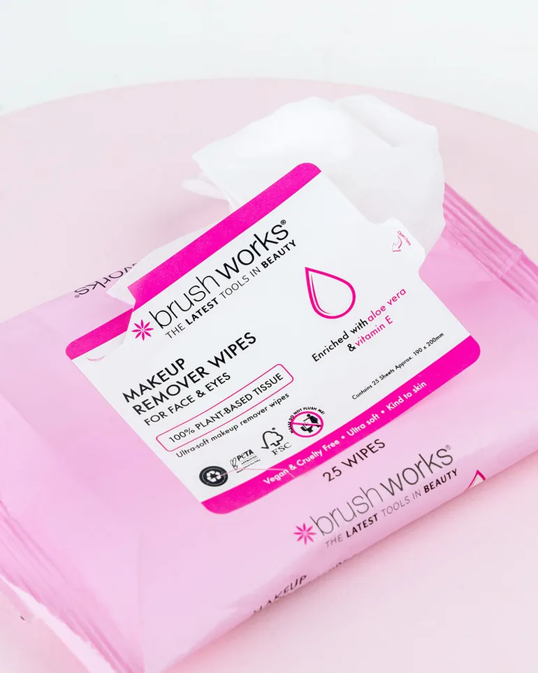 Brushworks Makeup Remover Wipes - 25 Sheets - 2