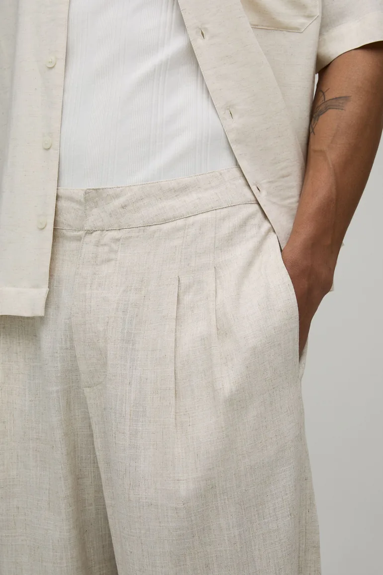 بنطلون كتان بقصة منفوخة لون بيج - 2