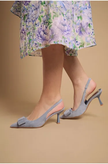 حذاء كورت شمواة صناعي بفيونكة بكعب رفيع