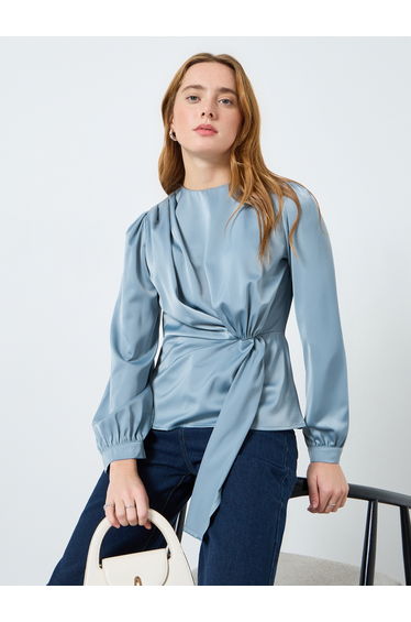 Women Solid Round Neck Ruched Top