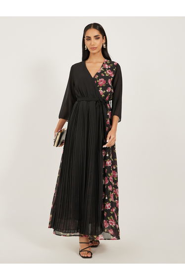 Floral Print 3/4th Sleeves Pleated A-Line Maxi Dress