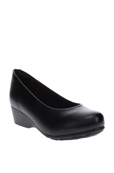 Solid Slip-On Wedge Heel Shoes