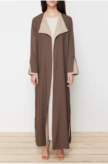 Brown Stone Color Blocked Long Aerobin Woven Cap & Ferace