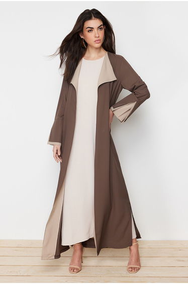 Brown Stone Color Blocked Long Aerobin Woven Cap & Ferace
