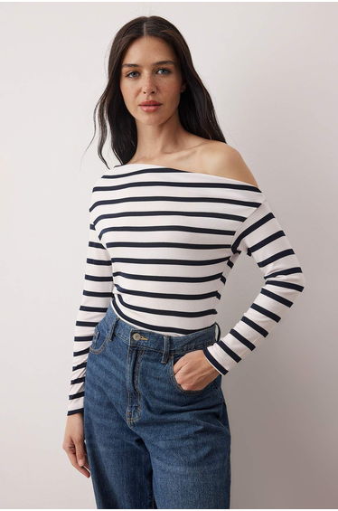 Blouse - Dark blue - Slim fit