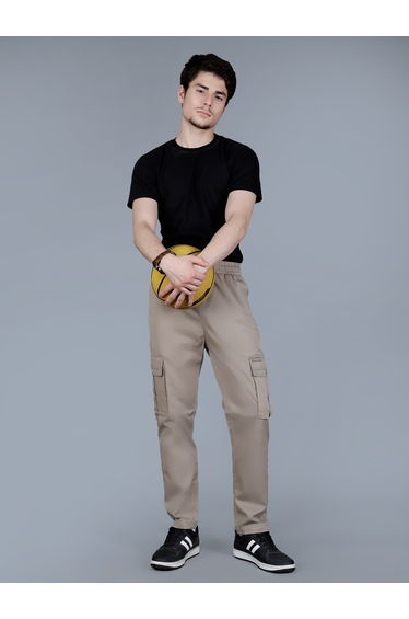 Men Solid Cargo Pants with Drawstring